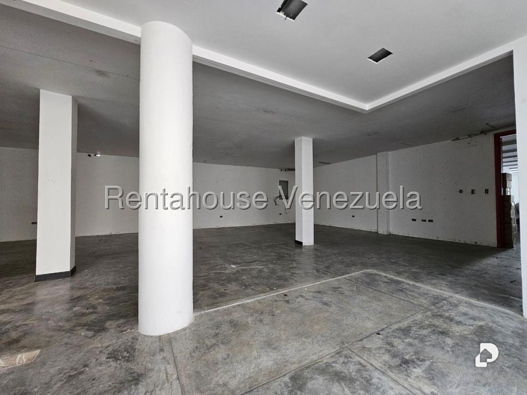 Edificio en Las Mercedes, Caracas – 42
