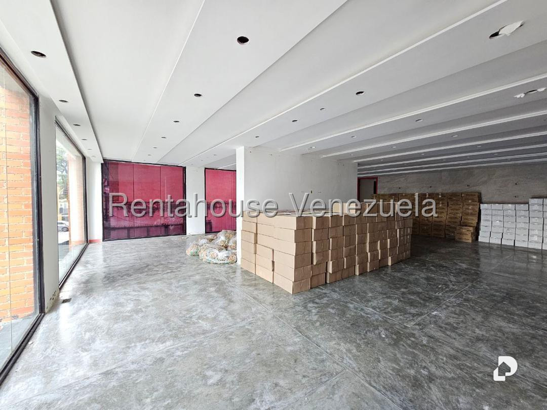 Edificio en Las Mercedes, Caracas – 39