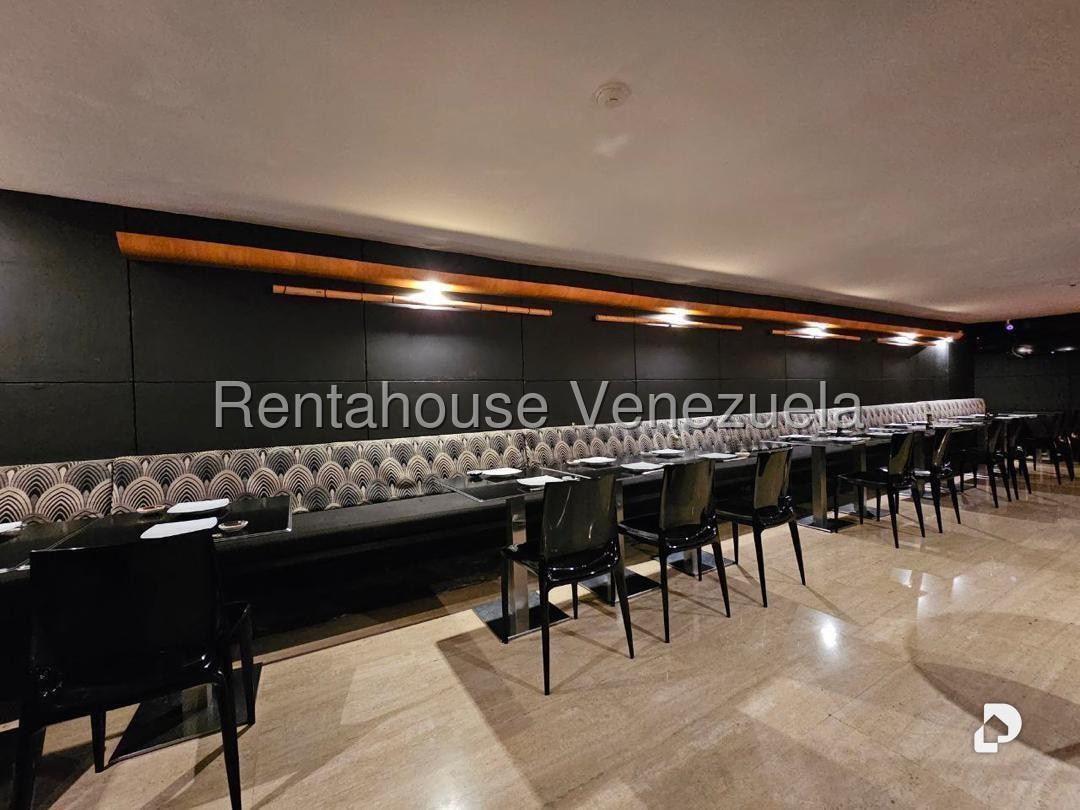 Edificio en Las Mercedes, Caracas – 8