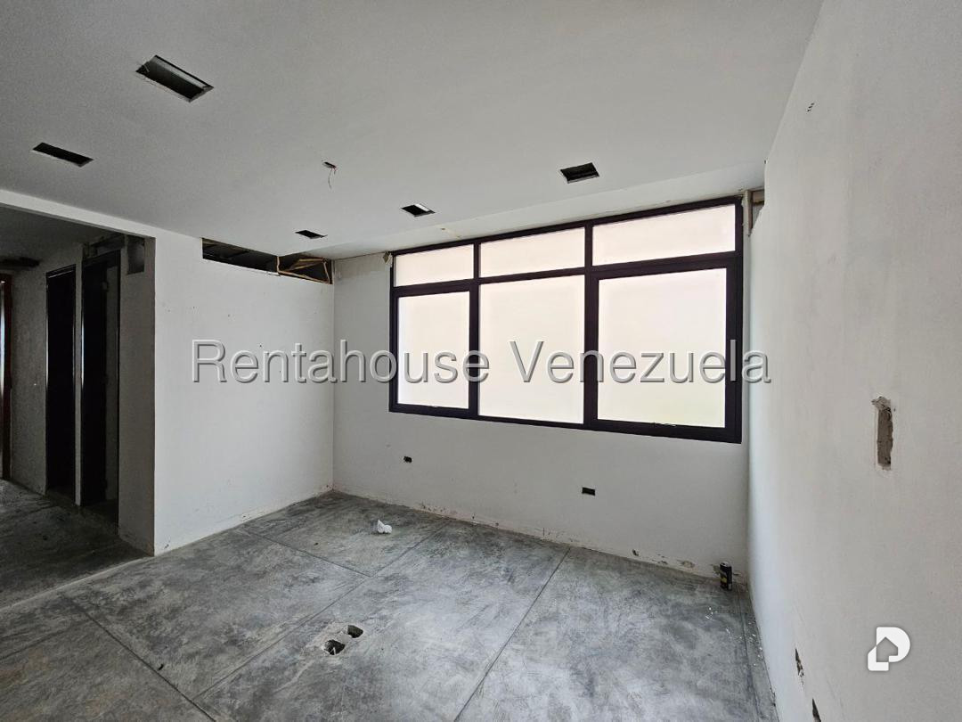 Edificio en Las Mercedes, Caracas – 44