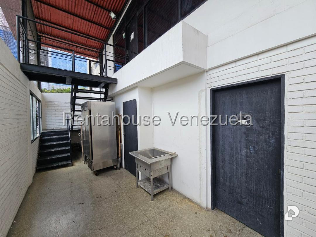 Edificio en Las Mercedes, Caracas – 47