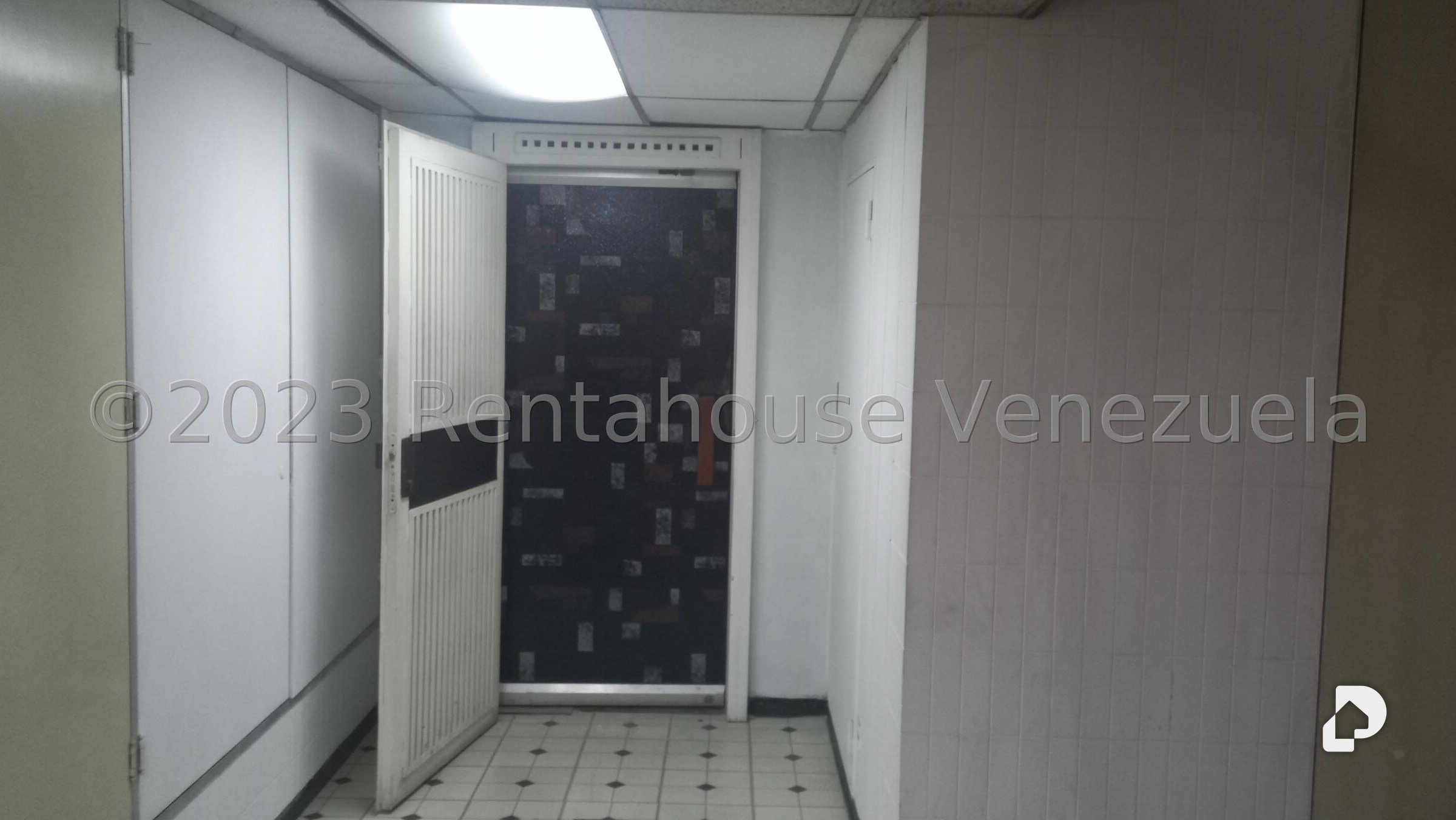 Oficina en Parroquia Catedral, Caracas – 2