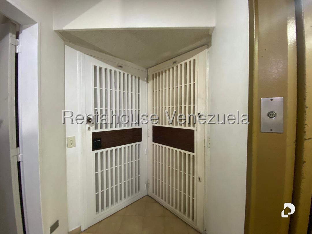 Apartamento en Valle Abajo, Caracas – 15