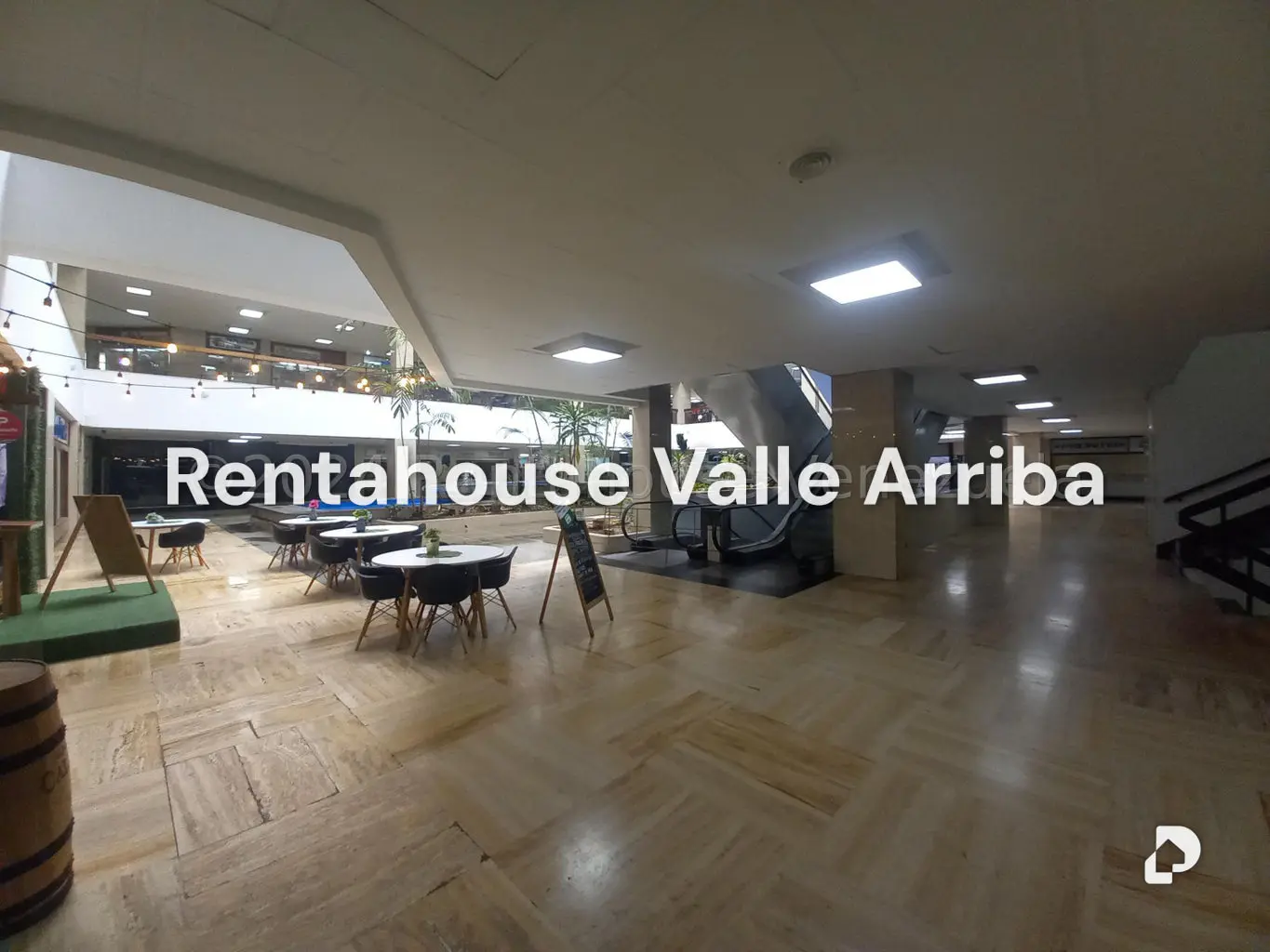 Local comercial en Prados del Este, Caracas – 27