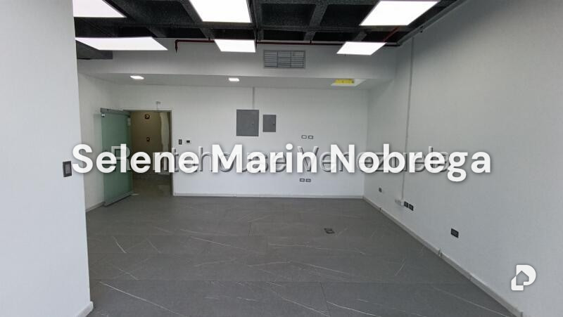 Oficina en Las Mercedes, Caracas – 13