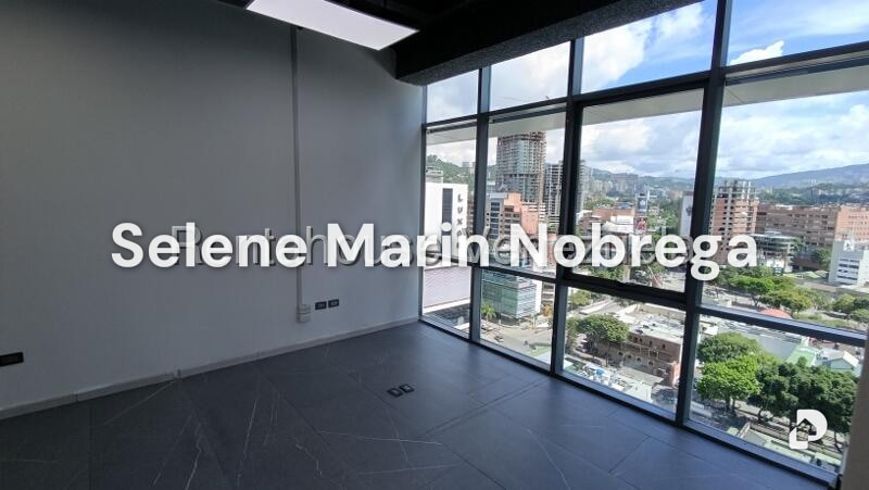 Oficina en Las Mercedes, Caracas – 10