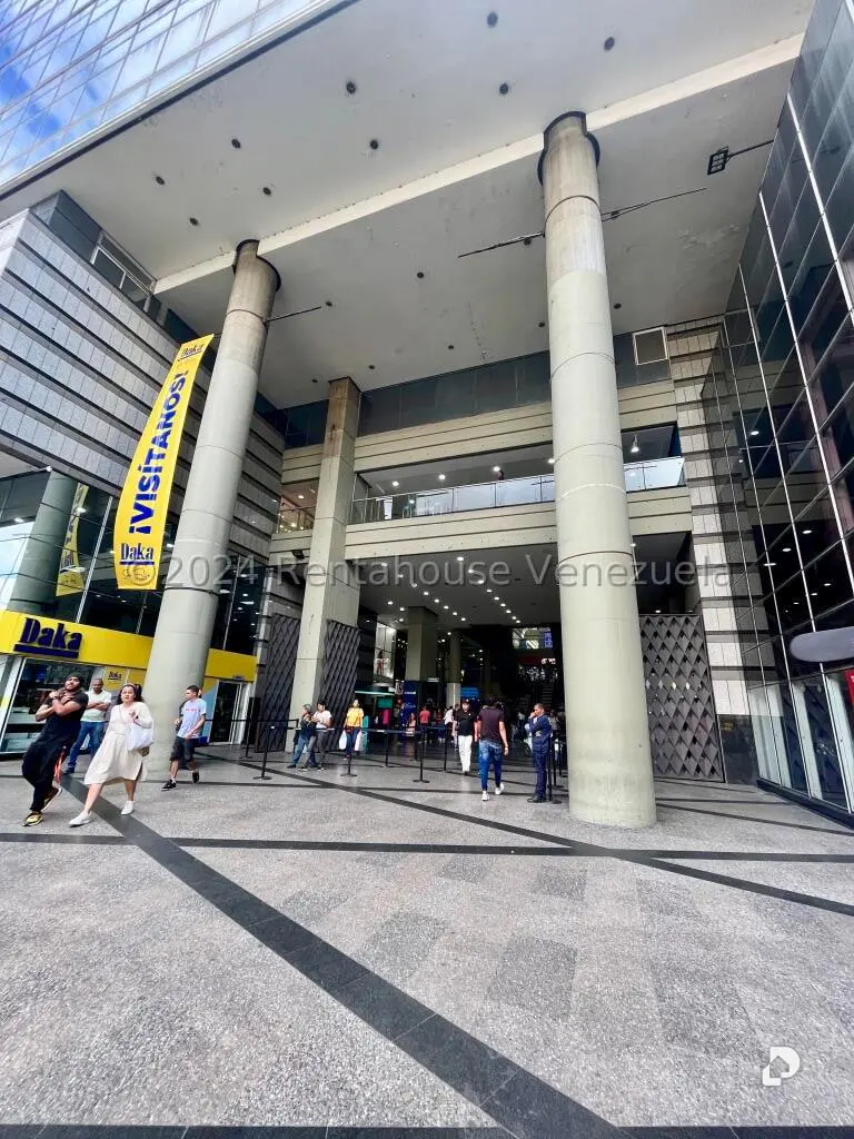 Local comercial en El Recreo, Caracas