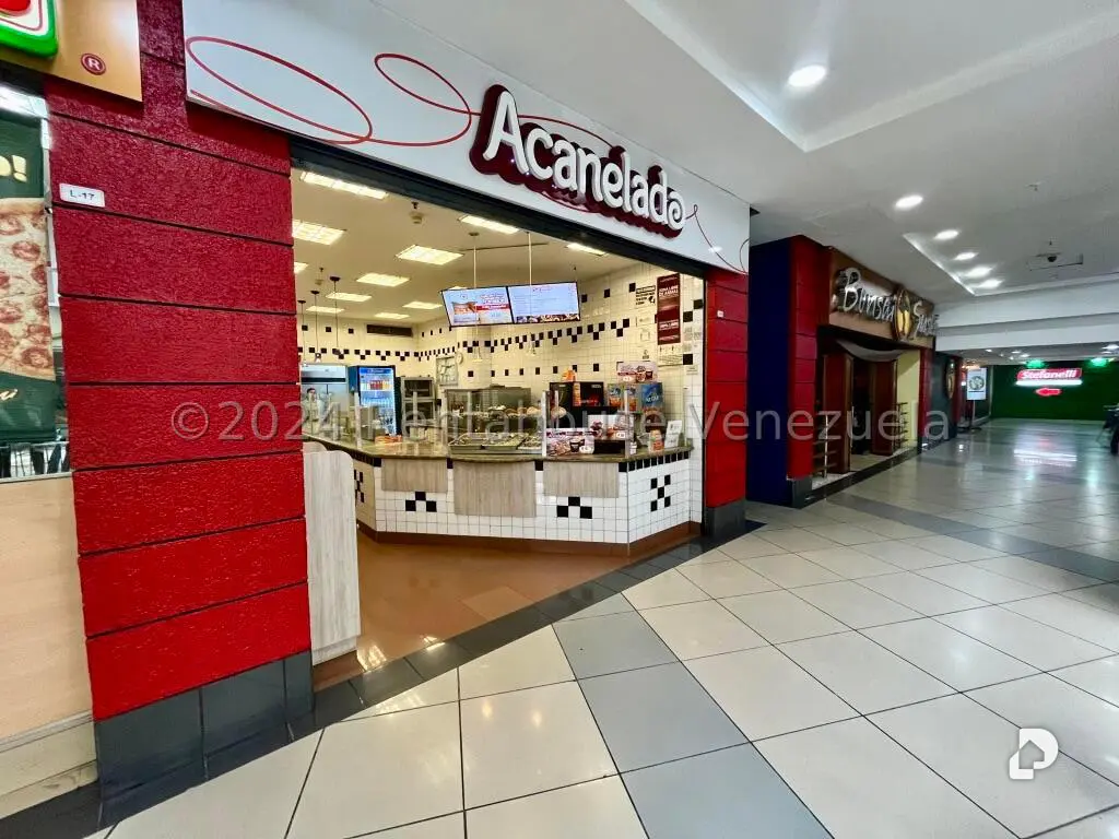 Local comercial en El Recreo, Caracas