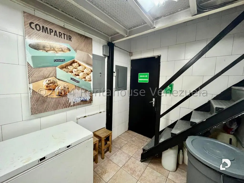 Local comercial en El Recreo, Caracas