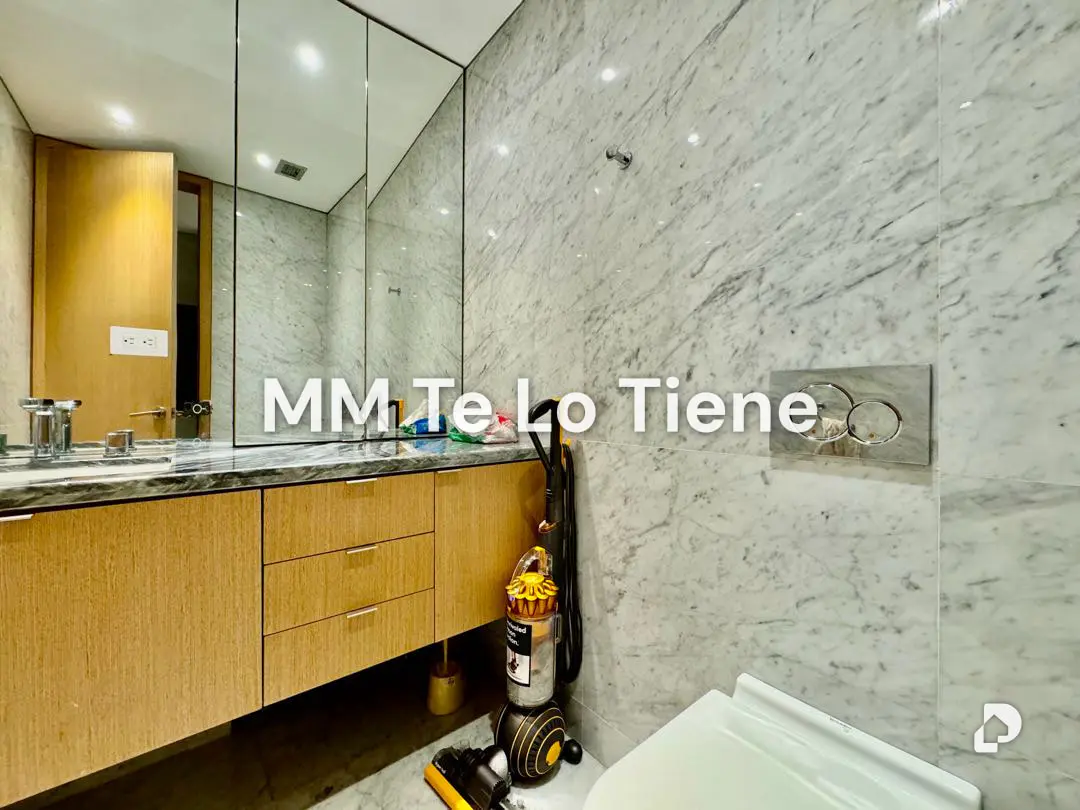 Oficina en La Castellana, Caracas – 14