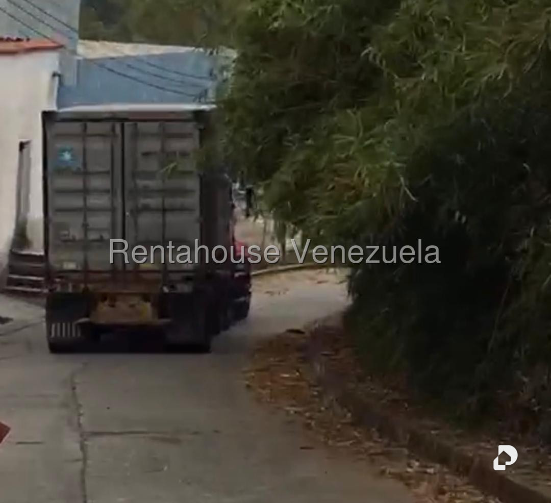 Warehouse in San Antonio, Los Teques – 29