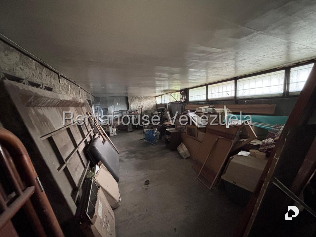 Warehouse in San Antonio, Los Teques – 17