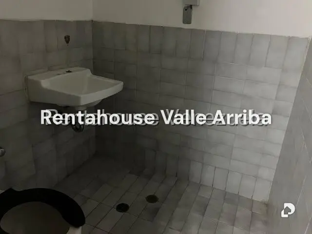 Local comercial en Parroquia Catedral, Caracas – 20