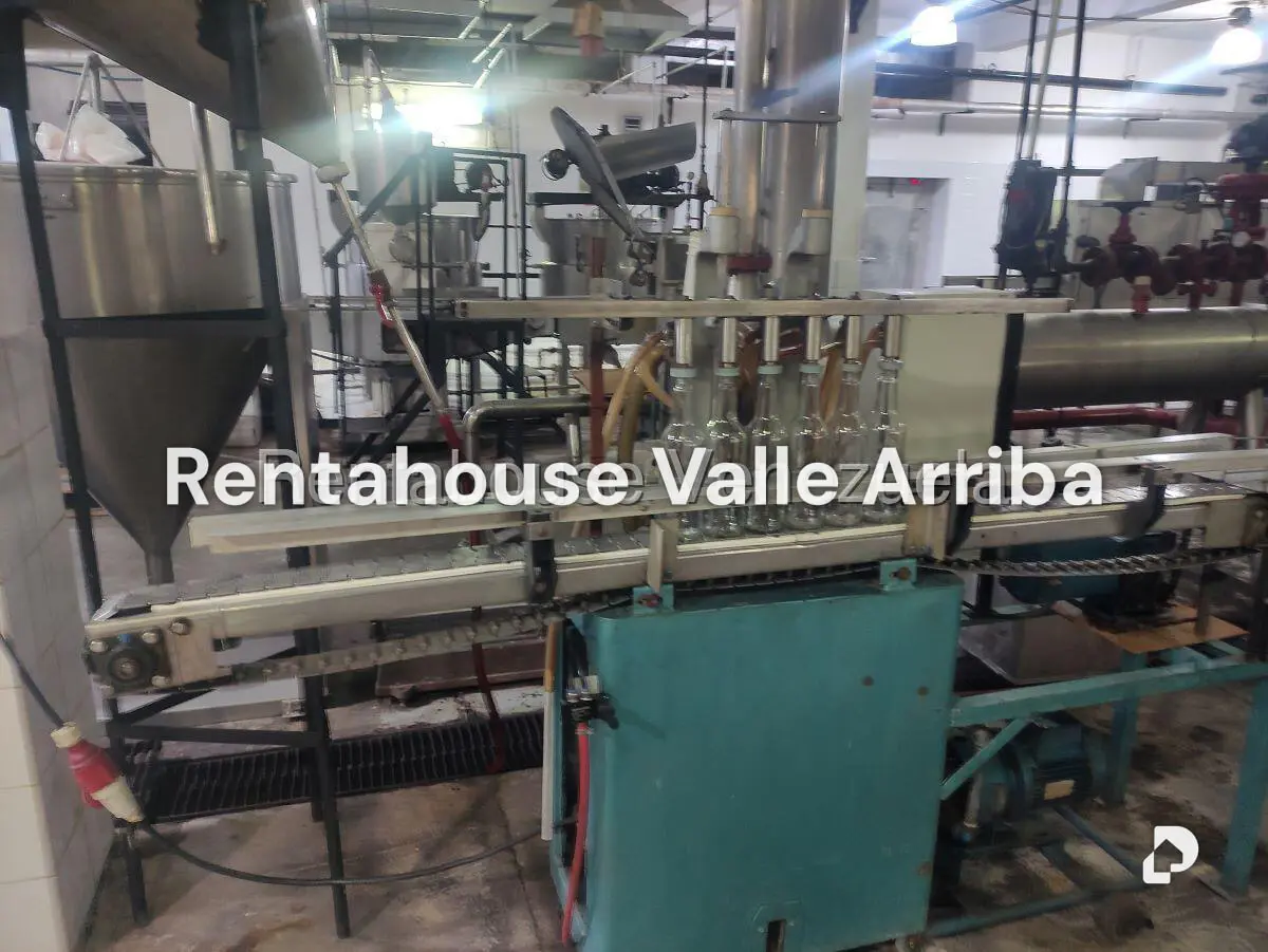 Building in Guaicaipuro, Caracas – 24