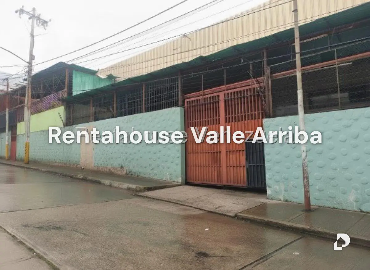 Building in Guaicaipuro, Caracas – 3