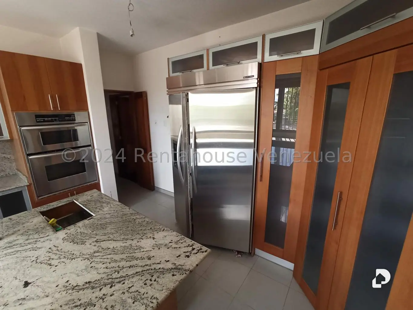 House in La Lagunita Country Club, Caracas – 22