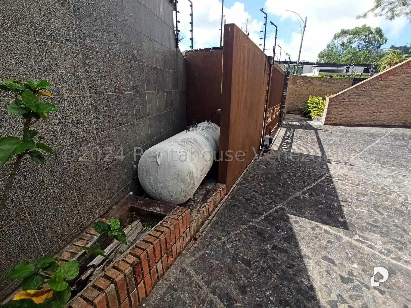 House in La Lagunita Country Club, Caracas – 9