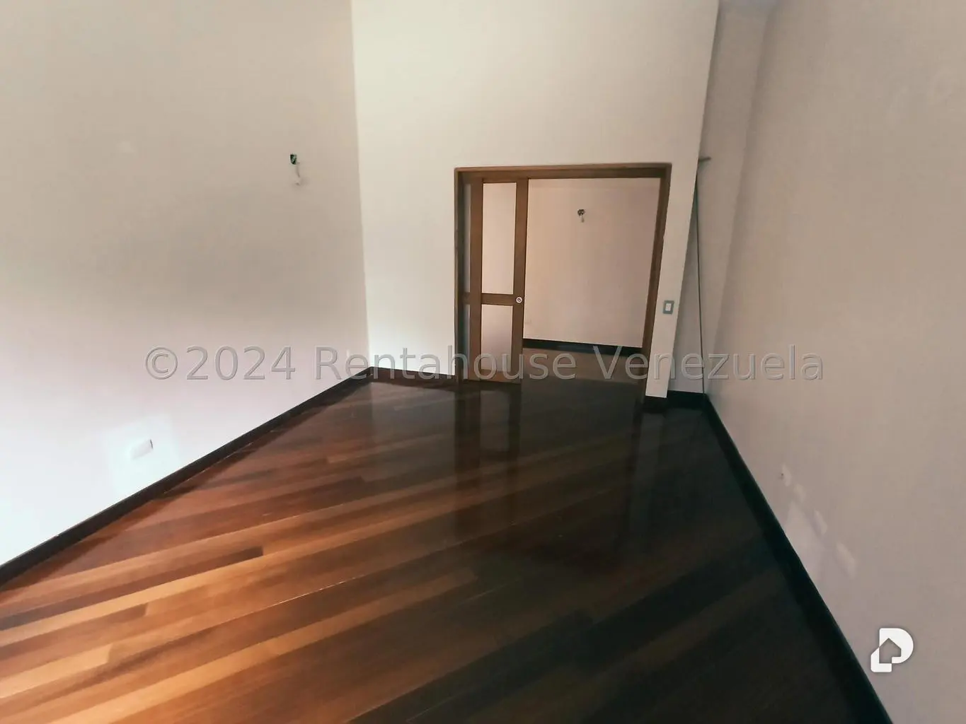 House in La Lagunita Country Club, Caracas – 2