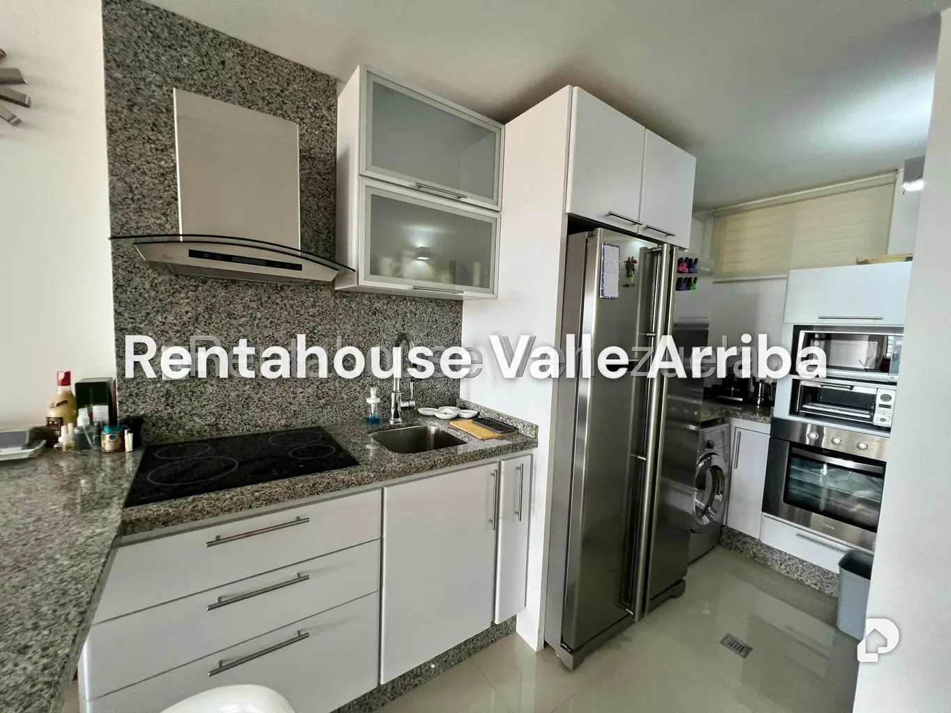 Apartamento en Colinas de La Tahona, Caracas – 15