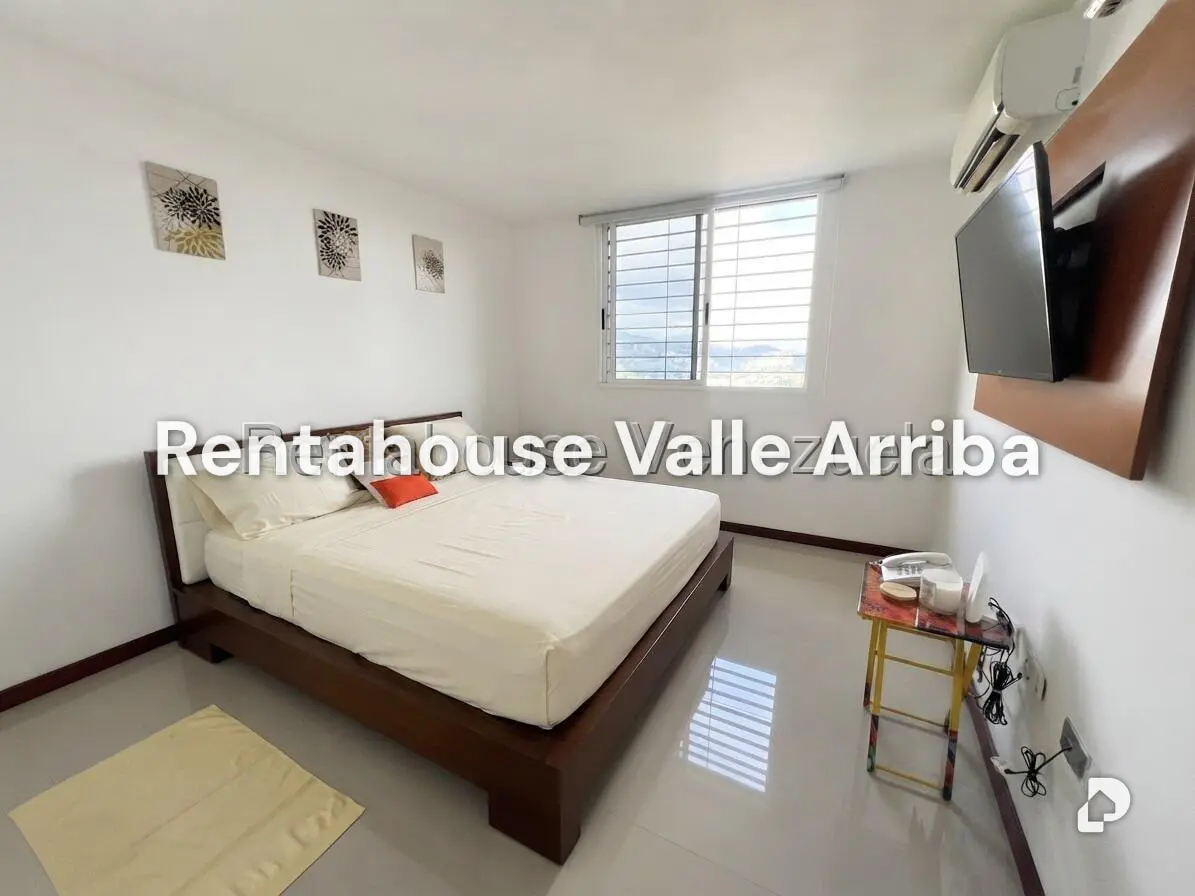 Apartamento en Colinas de La Tahona, Caracas – 21