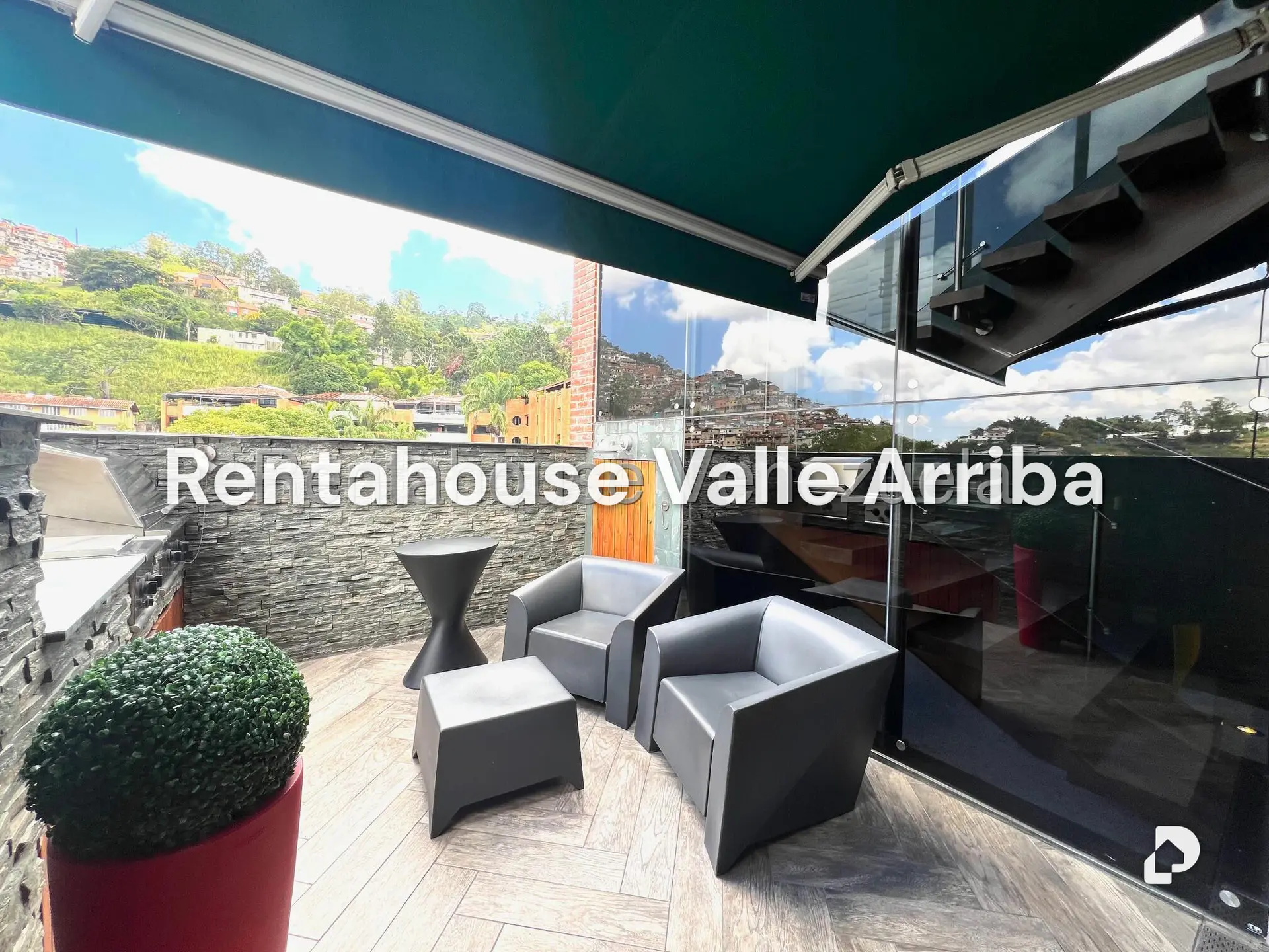Apartamento en La Lagunita Country Club, Caracas – 2