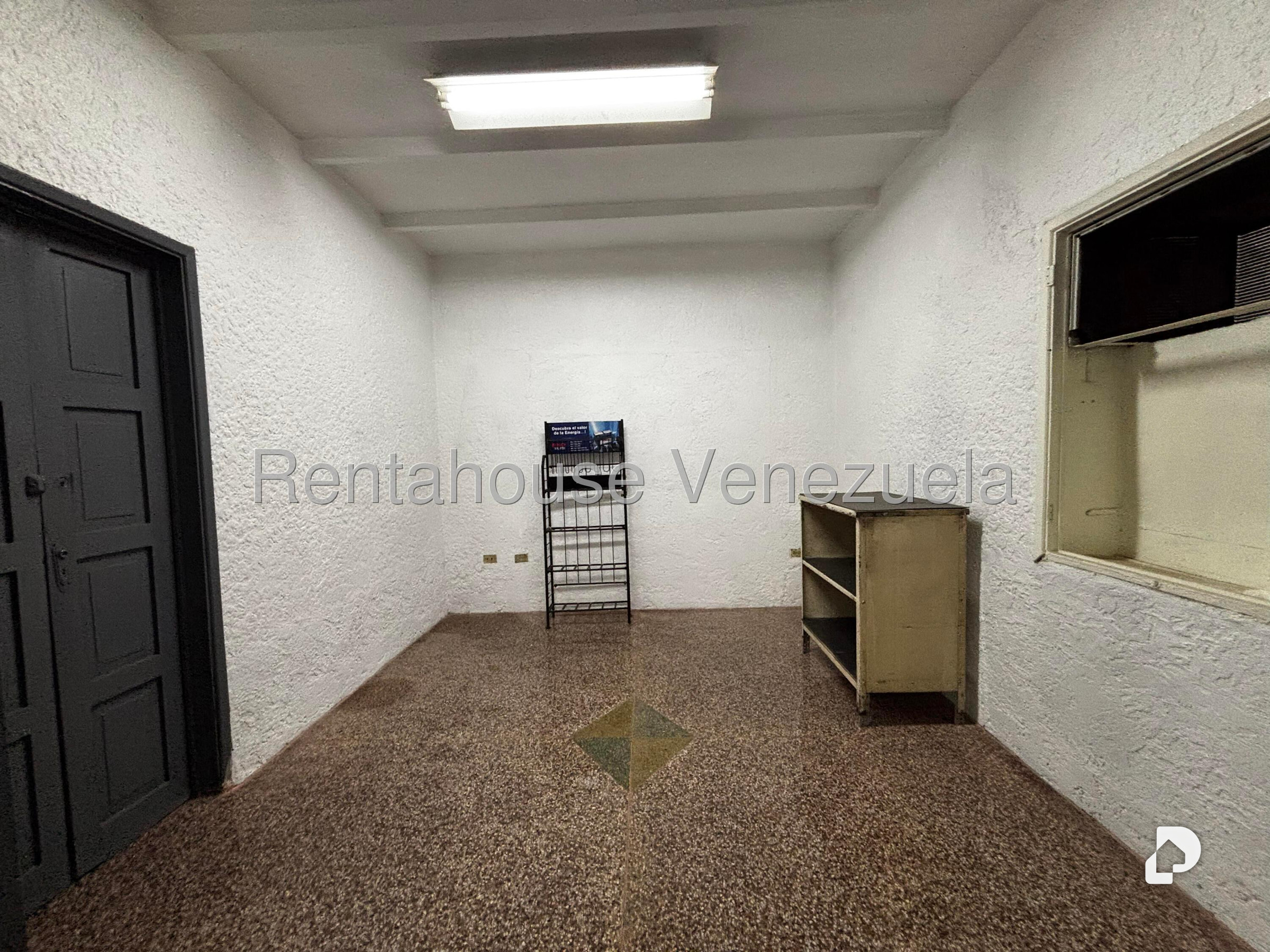 Local comercial en Los Caobos, Caracas – 15