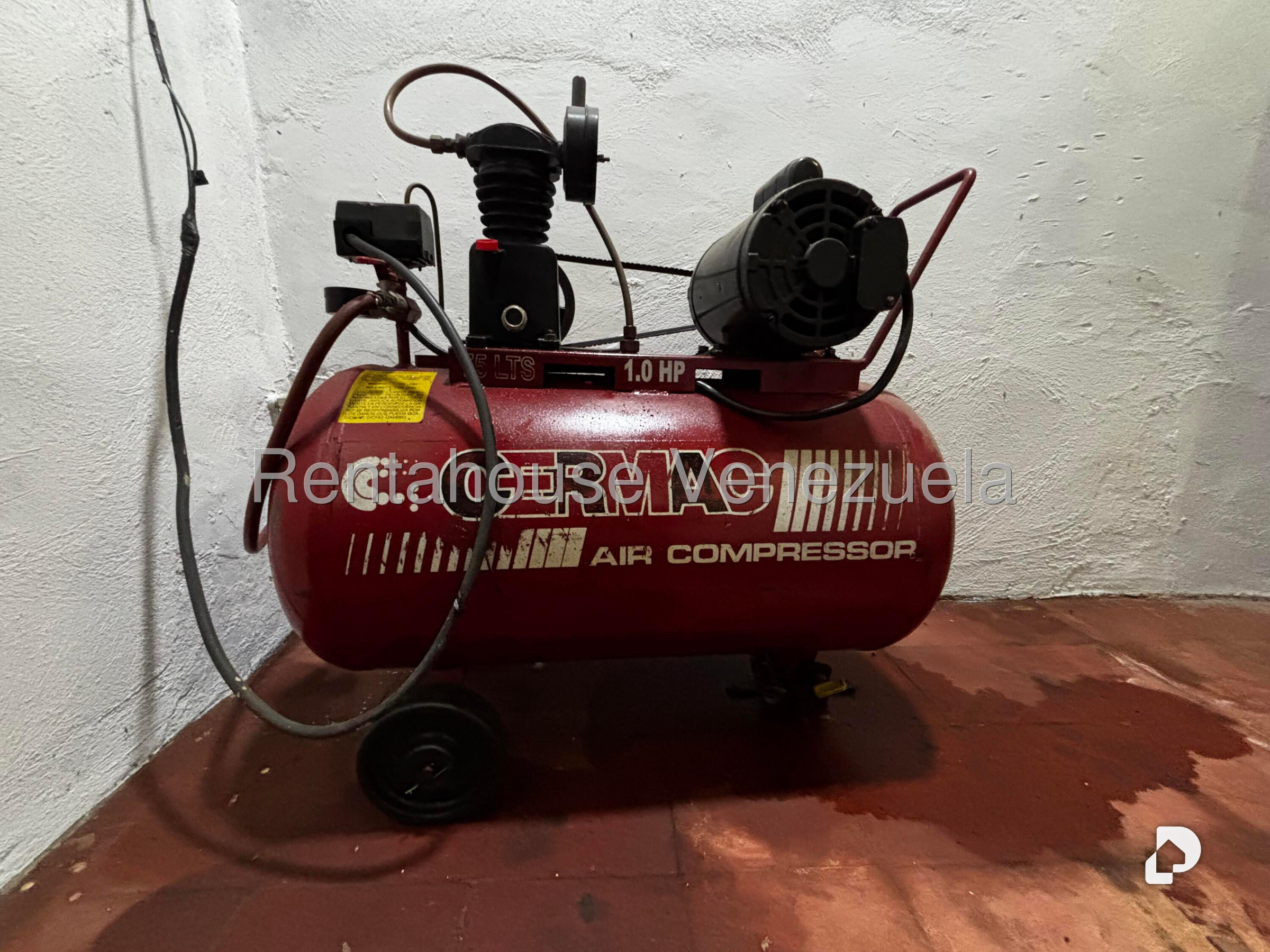 Local comercial en Los Caobos, Caracas – 26