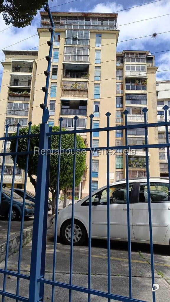 Apartamento en El Marqués, Caracas – 19