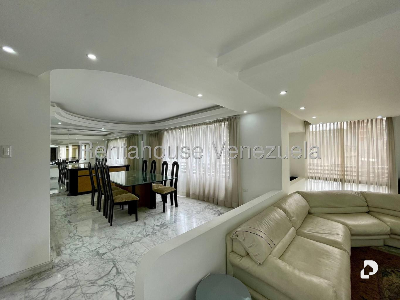 Apartamento en La Florida, Caracas – 19