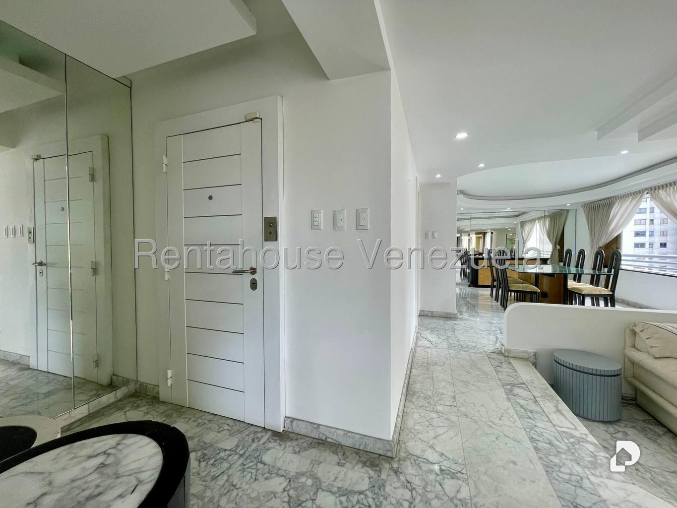 Apartamento en La Florida, Caracas – 7