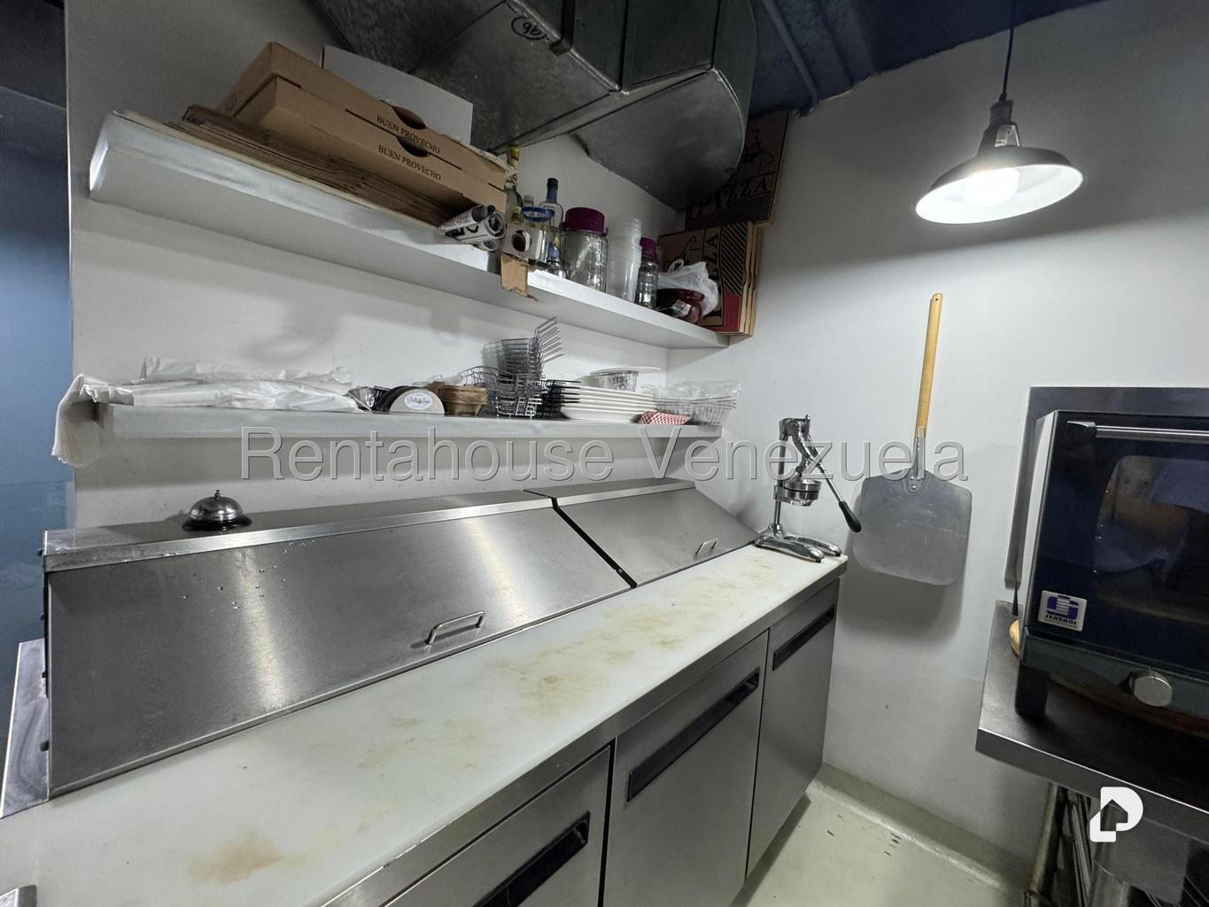 Local comercial en Santa Fe Norte, Caracas – 15