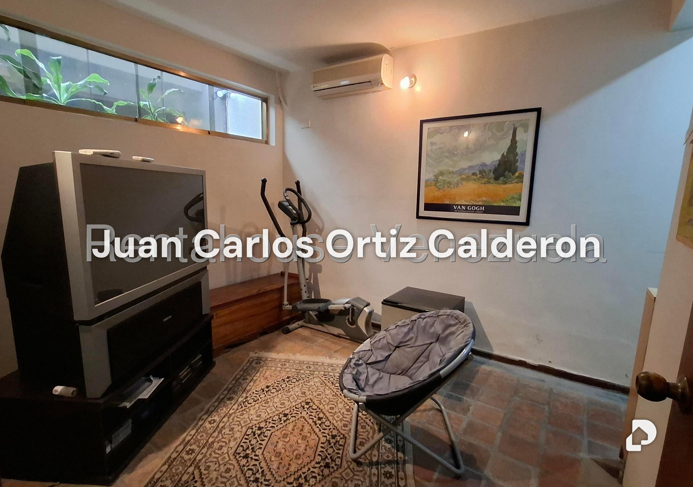 Casa en La Trinidad, Caracas – 26