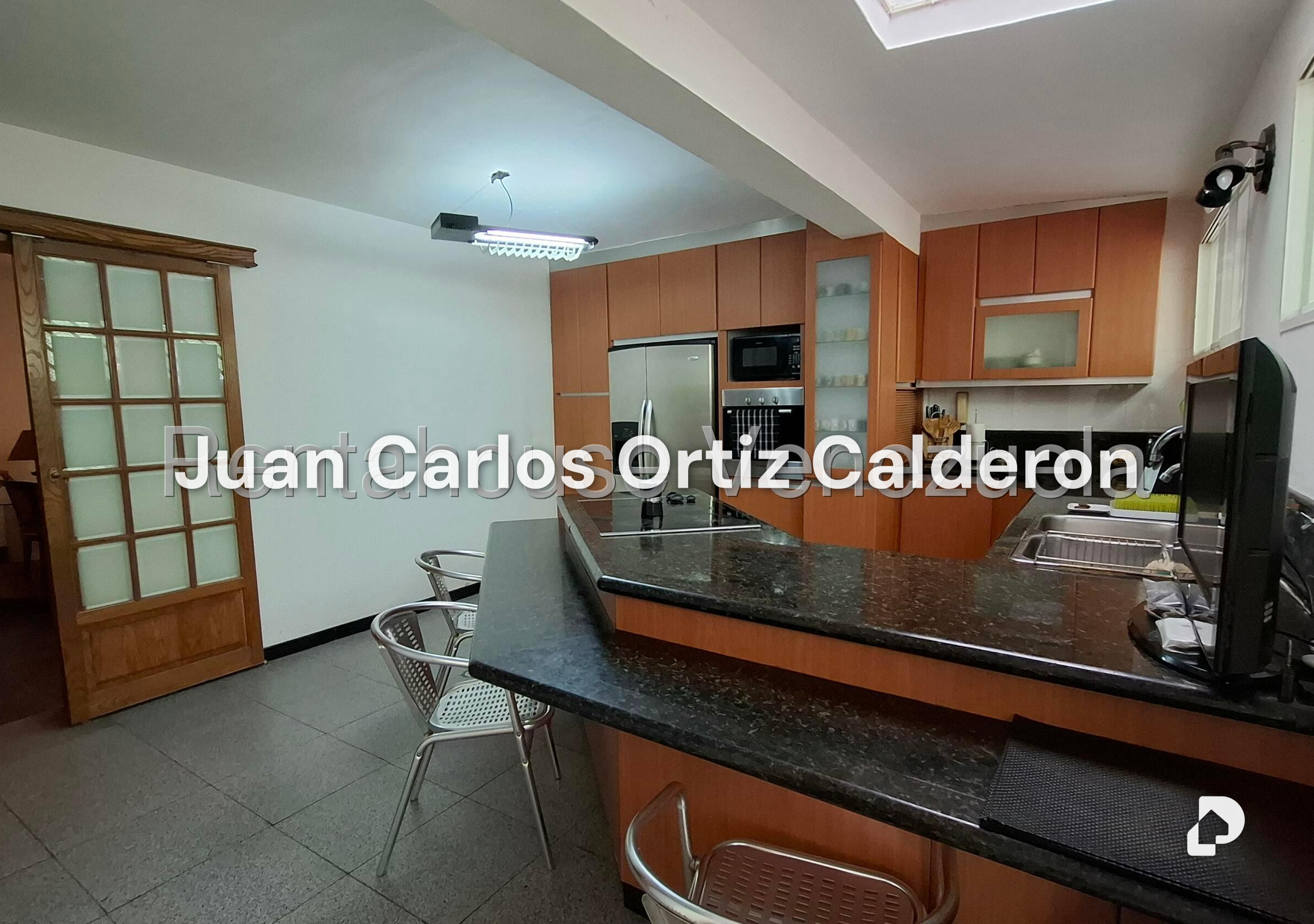 Casa en La Trinidad, Caracas – 19