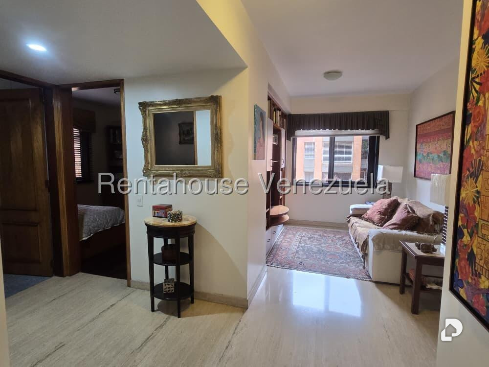 Apartamento en Campo Alegre, Caracas – 16