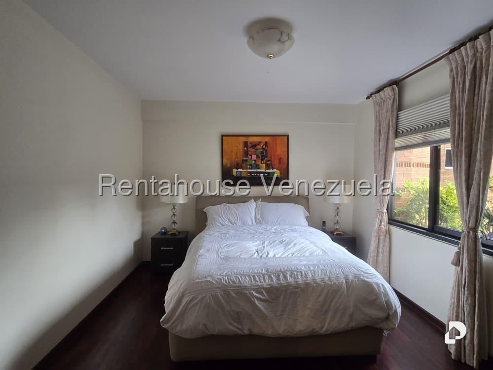 Apartamento en Campo Alegre, Caracas – 18