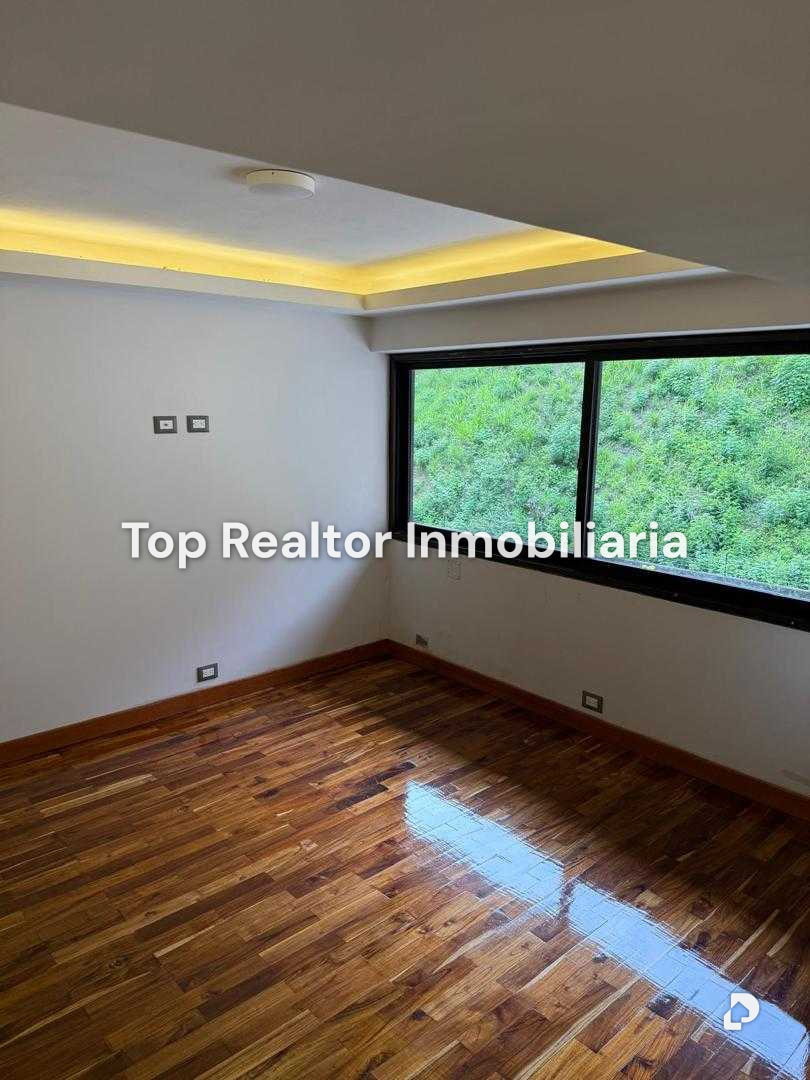Apartamento en Altamira, Caracas – 15
