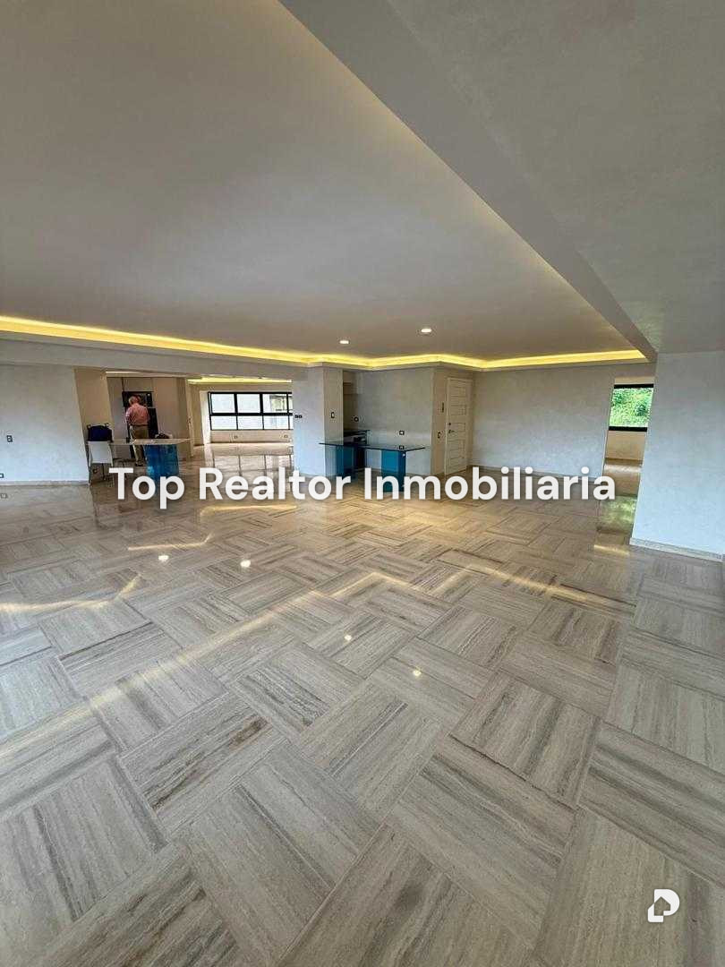 Apartamento en Altamira, Caracas – 24