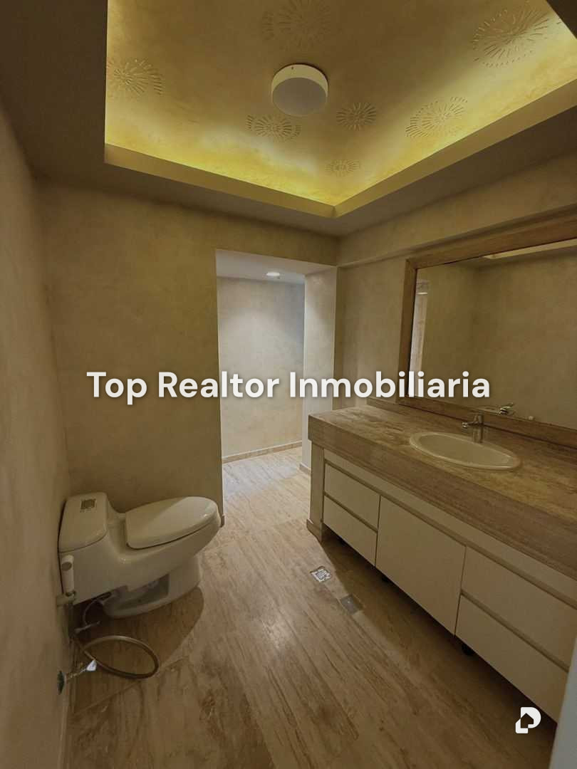Apartamento en Altamira, Caracas – 12