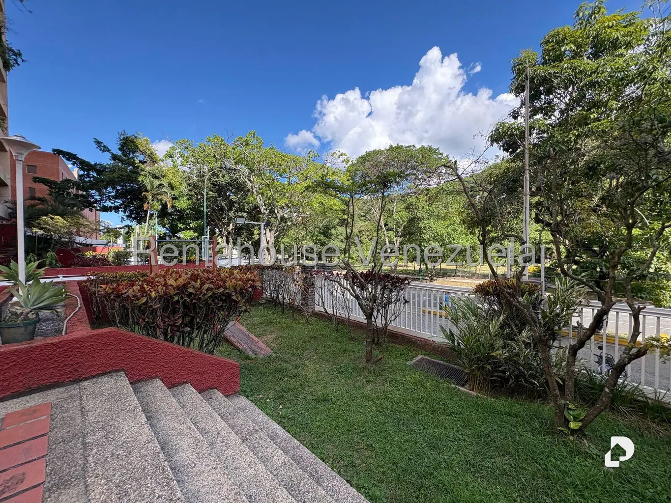 Apartamento en Vizcaya, Caracas – 2