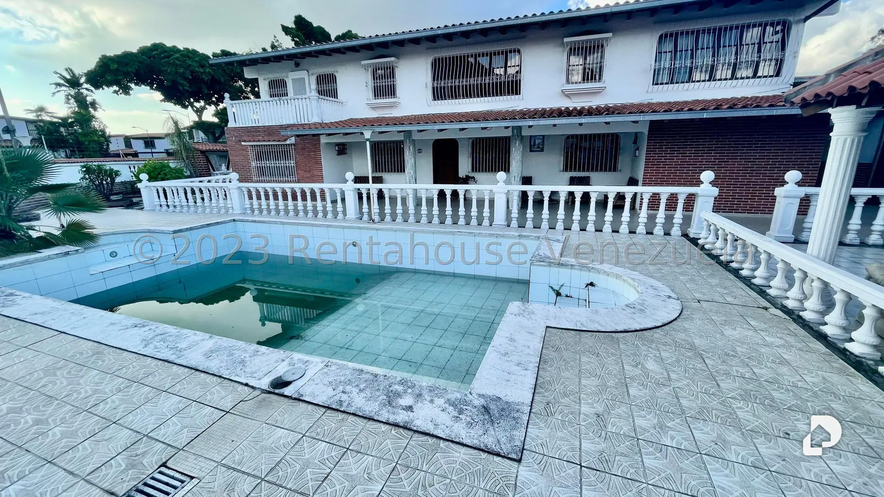 Casa en Santa Paula, Caracas – 13