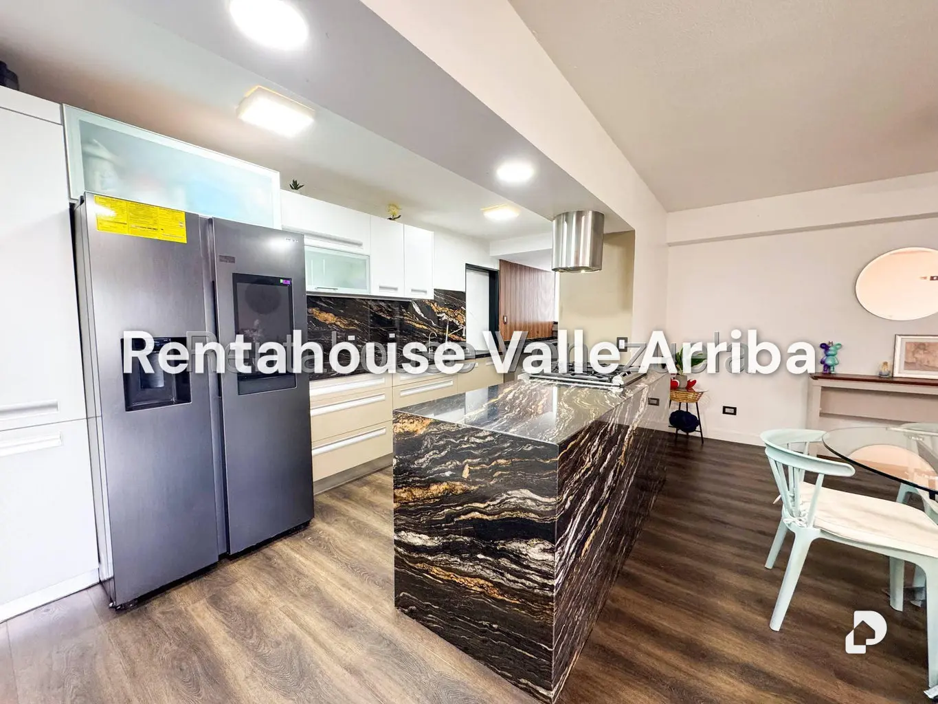 Apartamento en El Cigarral, Caracas – 23
