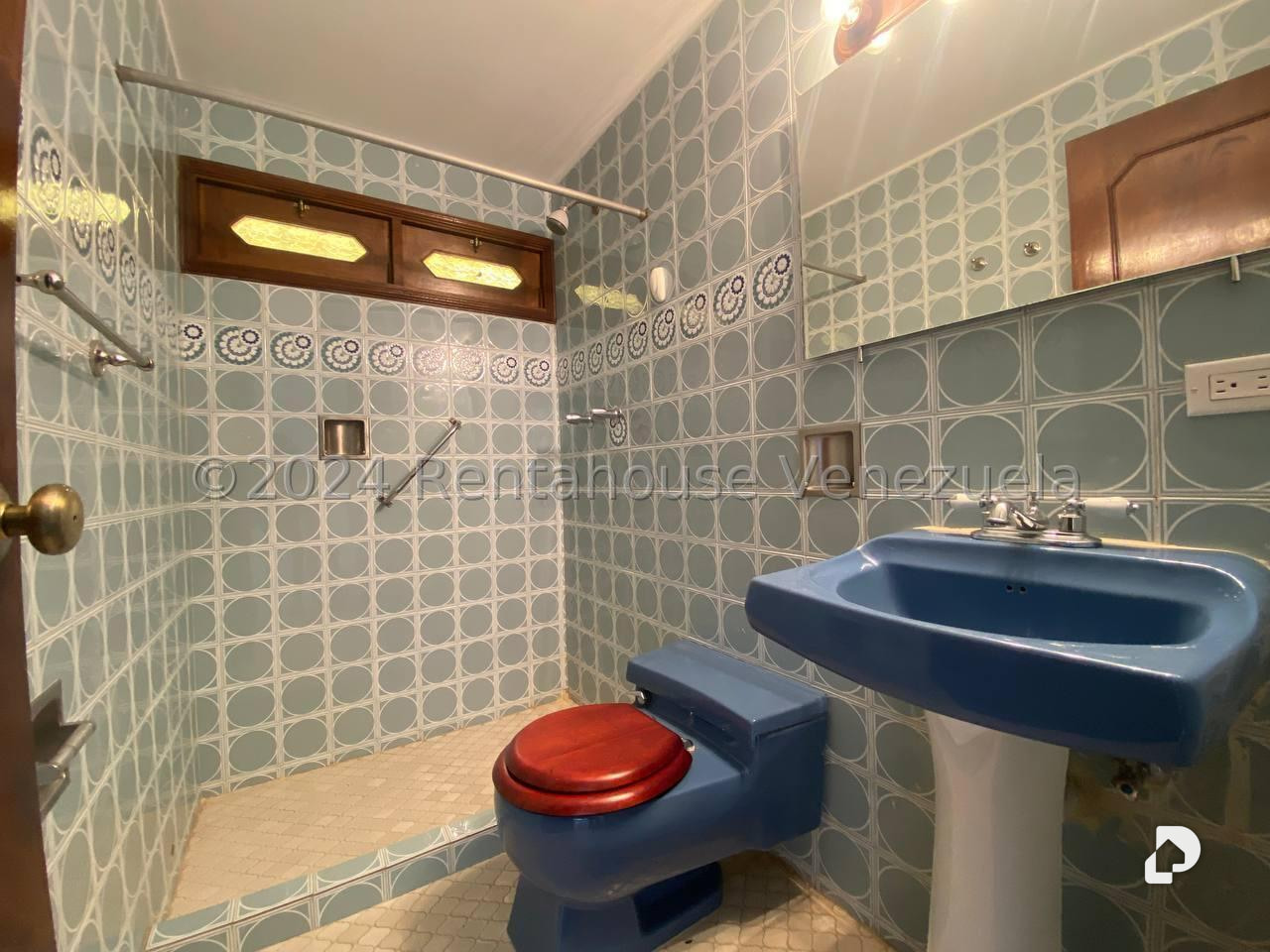 Casa en Prados del Este, Caracas – 12