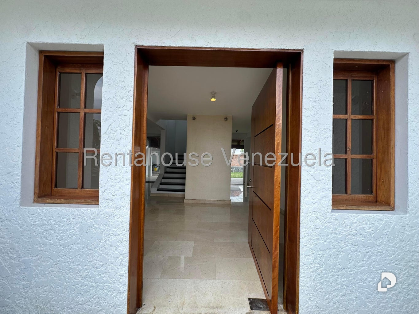 Casa en Lomas de La Lagunita, Caracas – 6