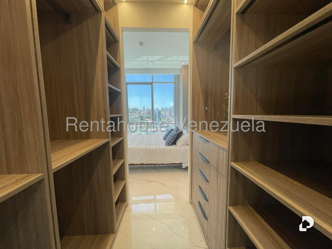Apartamento en Las Mercedes, Caracas
