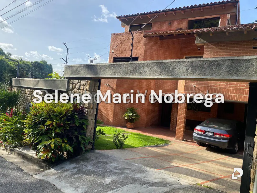 House in El Peñón, Caracas – 29