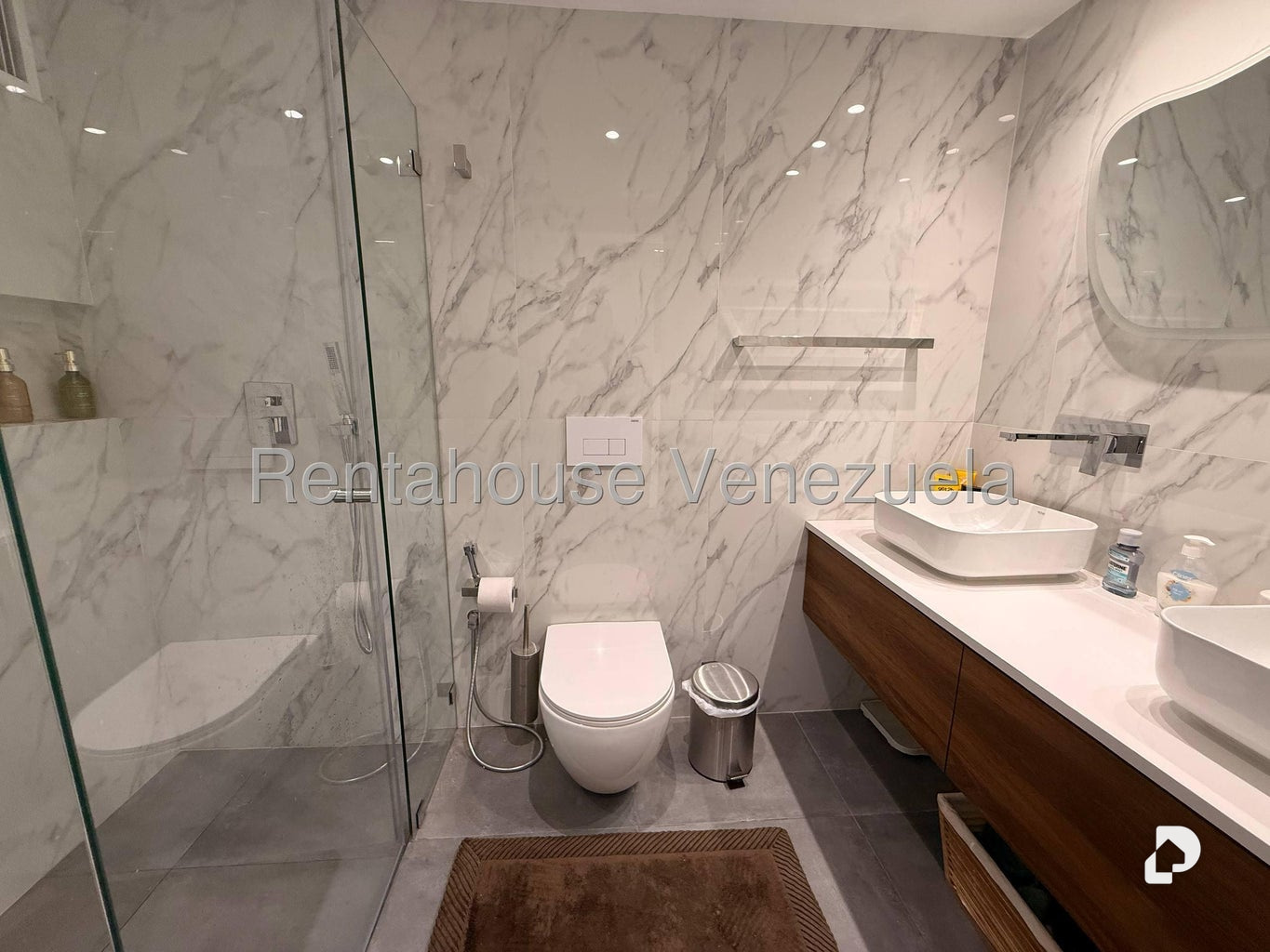 Apartamento en Los Naranjos (del Cafetal), Caracas – 28