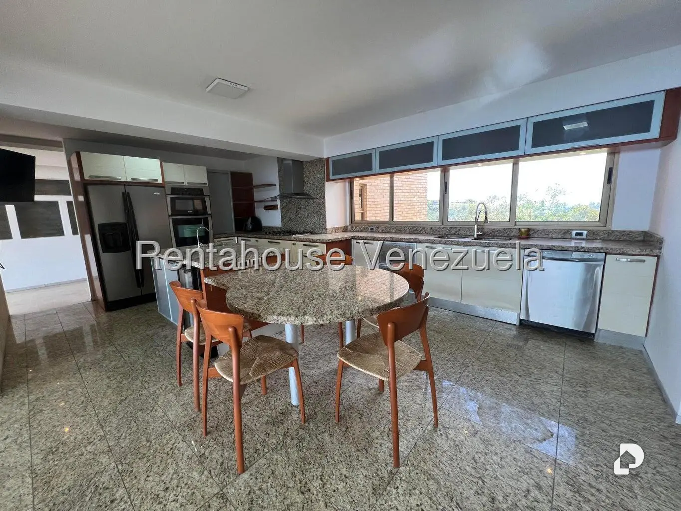 Apartamento en Los Naranjos (del Cafetal), Caracas – 14