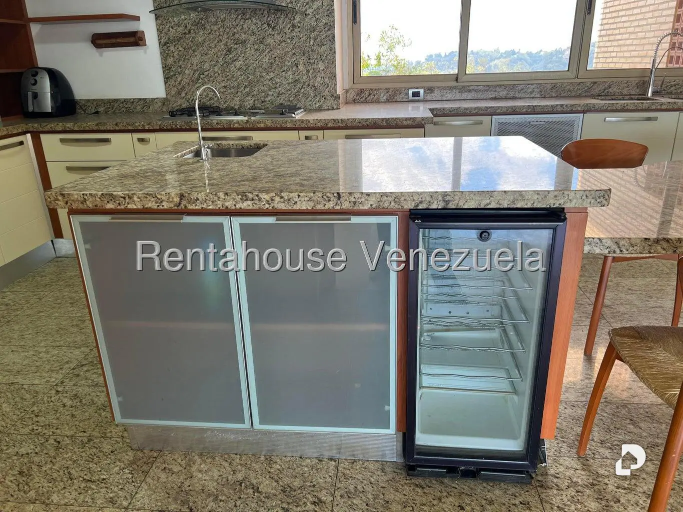 Apartamento en Los Naranjos (del Cafetal), Caracas – 16