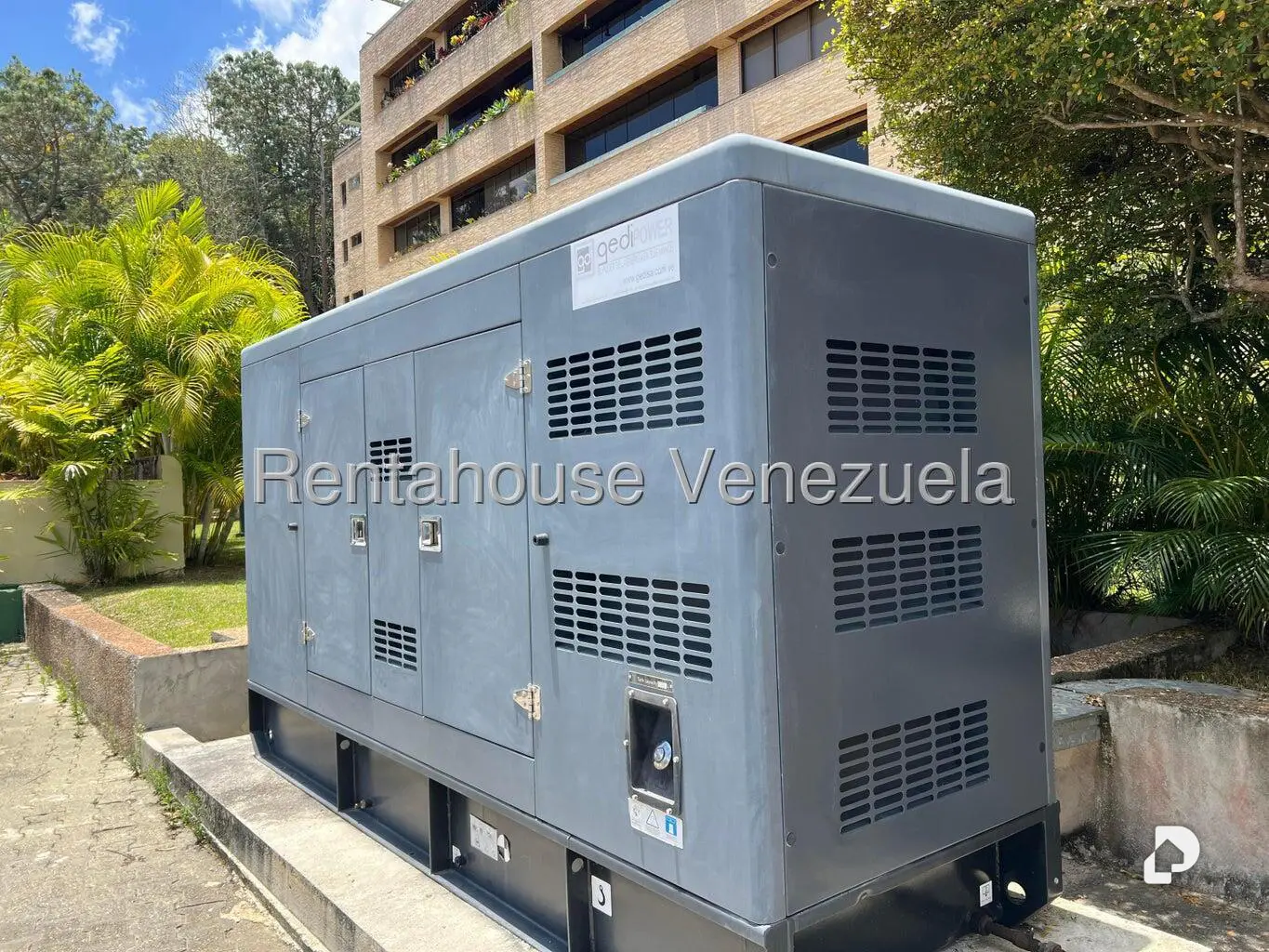 Apartamento en Los Naranjos (del Cafetal), Caracas – 2