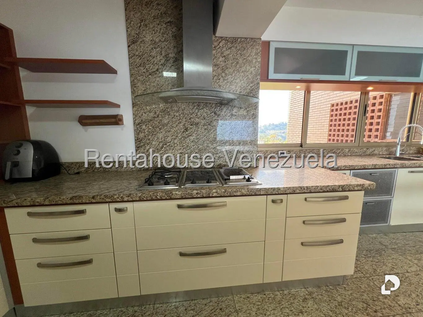 Apartamento en Los Naranjos (del Cafetal), Caracas – 19